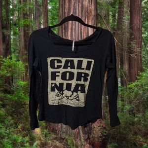 JC Fits Inc. California Republic Long Sleeve Thin Jersey Knit Hooded Tee